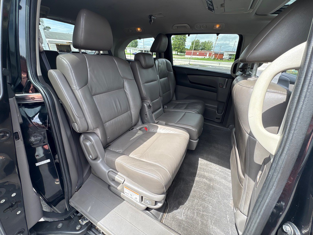 2011 Honda Odyssey Image 15