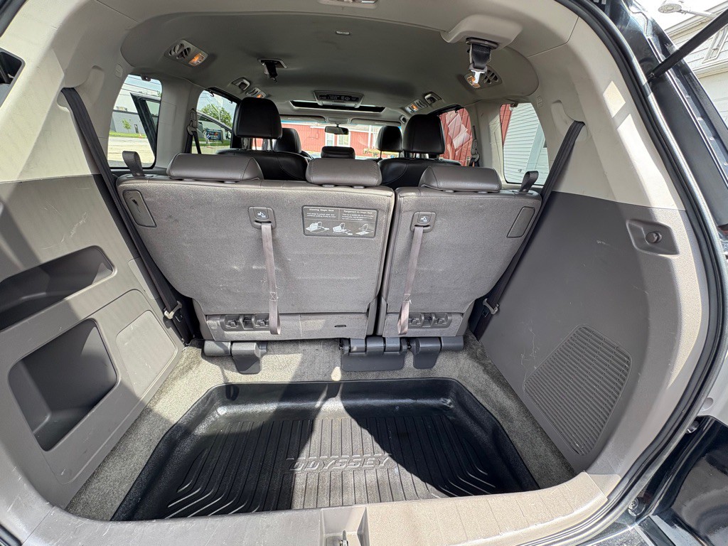 2011 Honda Odyssey Image 18