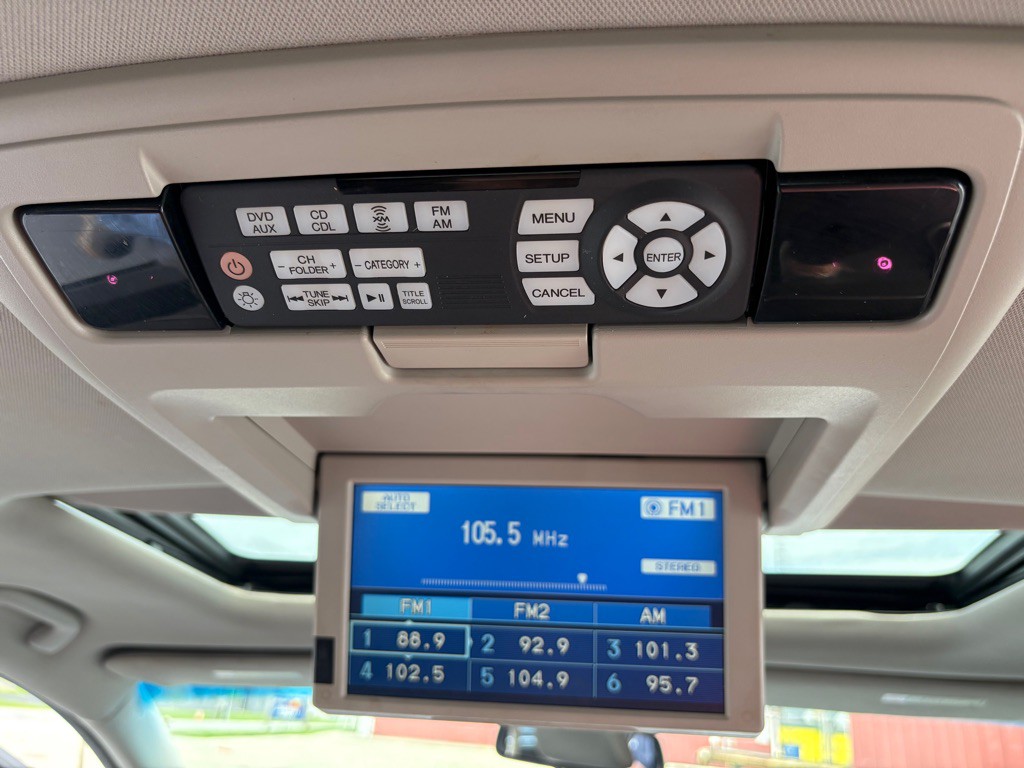 2011 Honda Odyssey Image 27