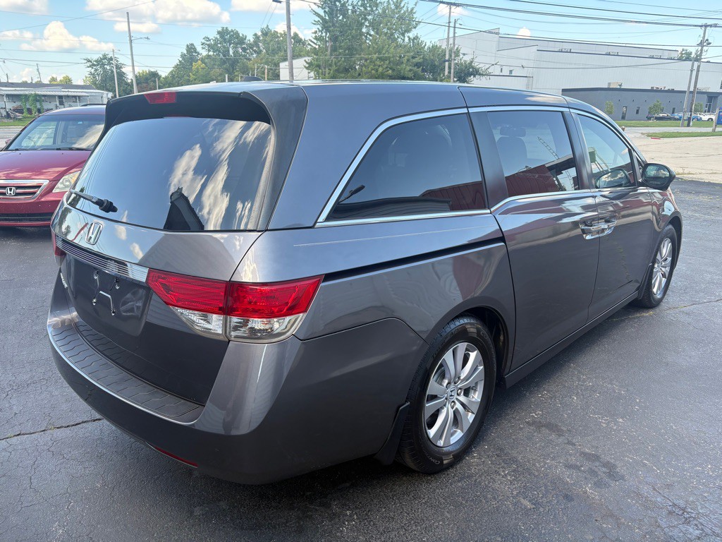 2016 Honda Odyssey Image 8