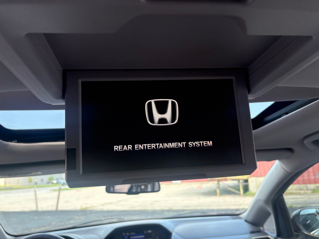 2016 Honda Odyssey Image 19