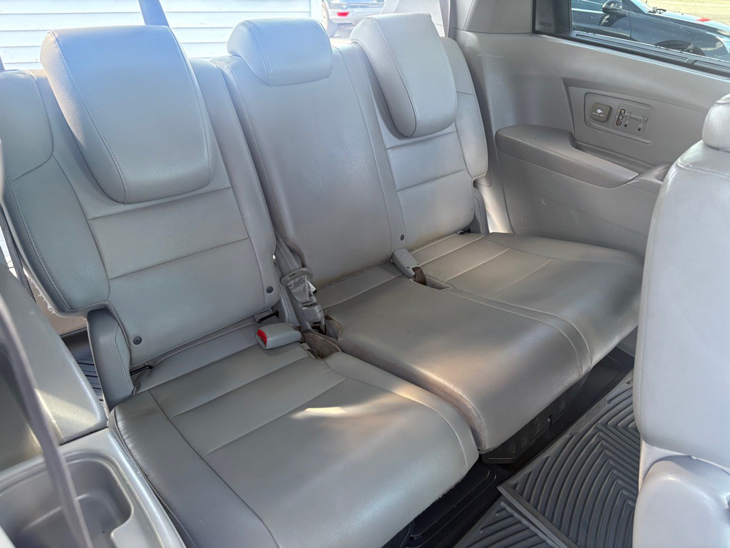 2016 Honda Odyssey Image 22