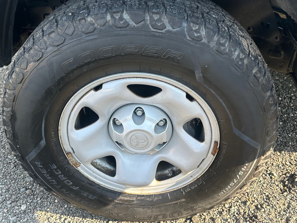 2021 Toyota Tacoma Image 11