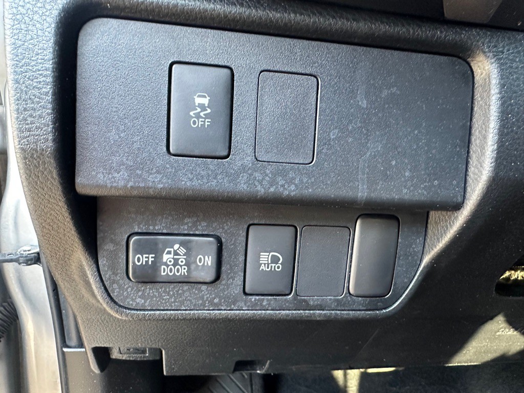 2021 Toyota Tacoma Image 16