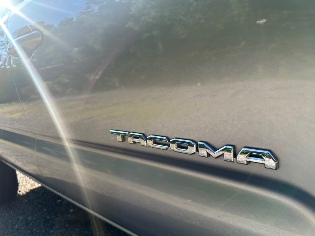 2021 Toyota Tacoma Image 43