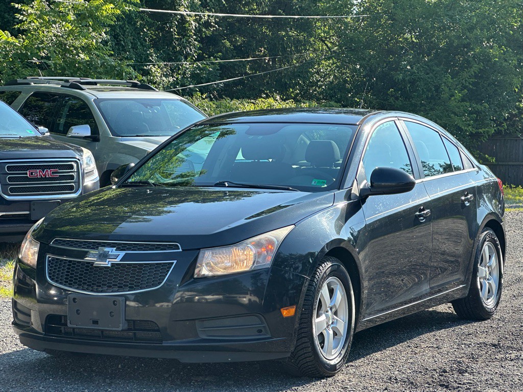 2014 Chevrolet Cruze Image 3