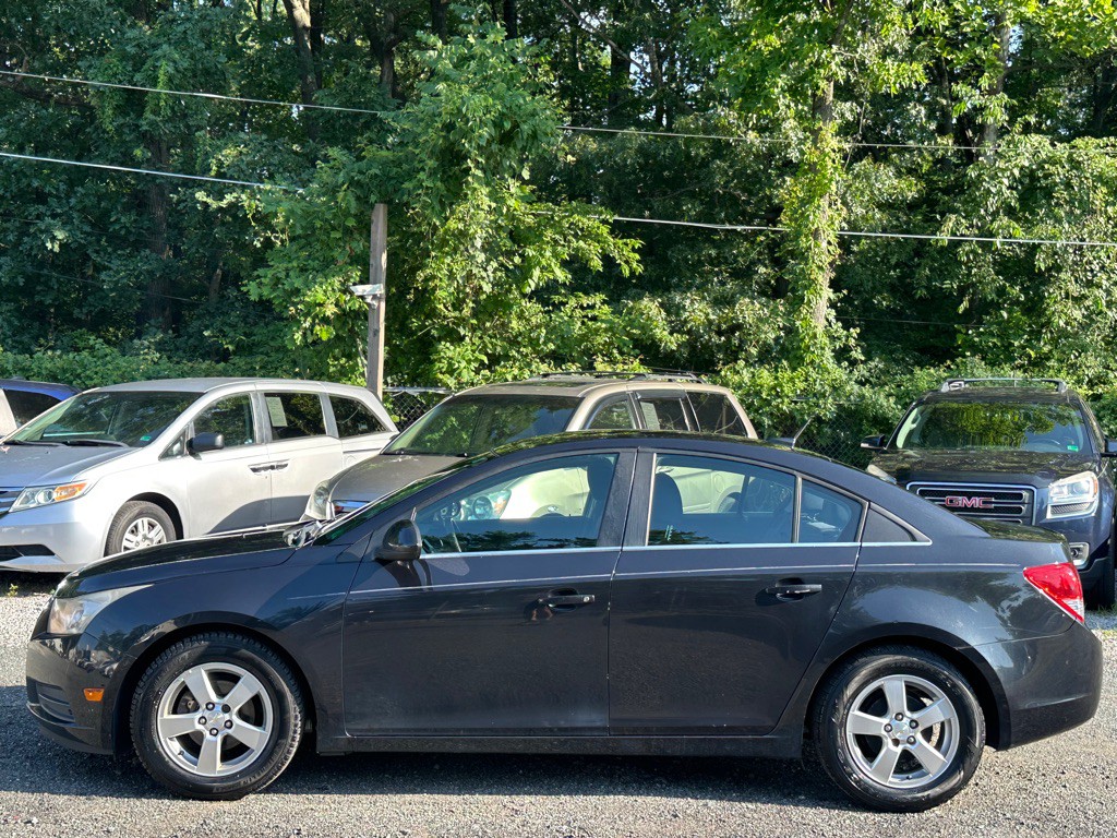 2014 Chevrolet Cruze Image 4