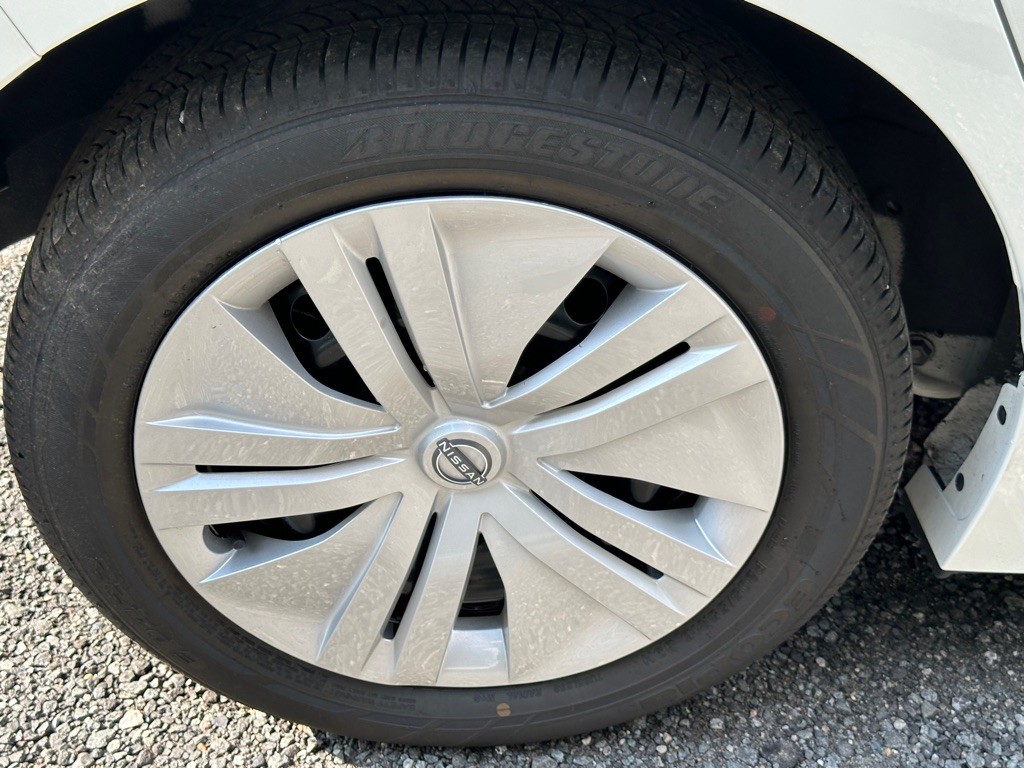 2024 Nissan Leaf Image 10