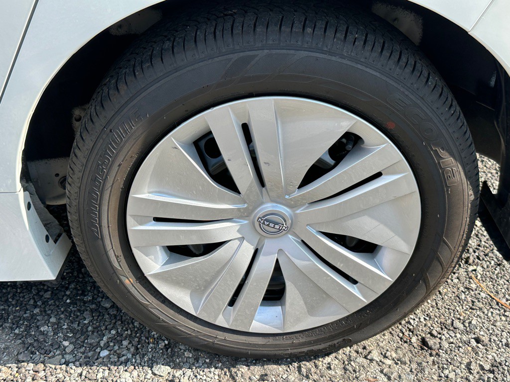 2024 Nissan Leaf Image 11