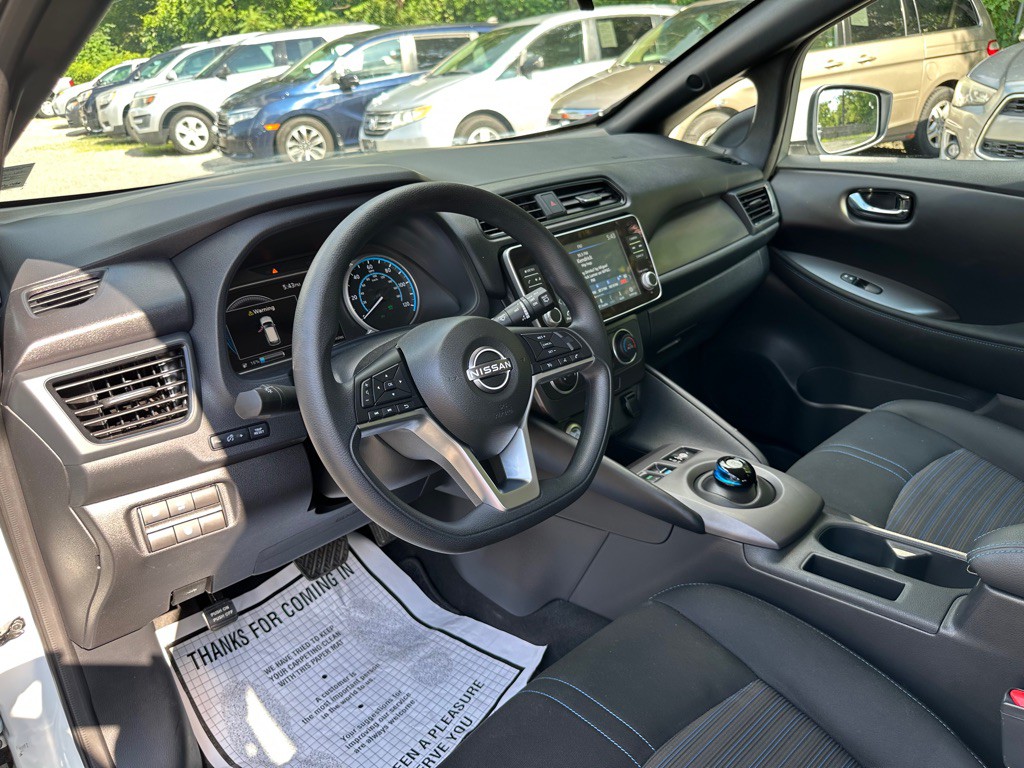 2024 Nissan Leaf Image 13