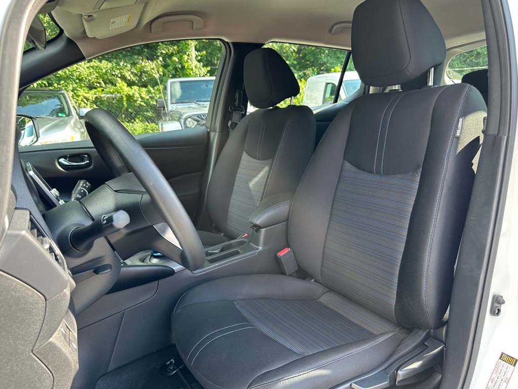 2024 Nissan Leaf Image 15