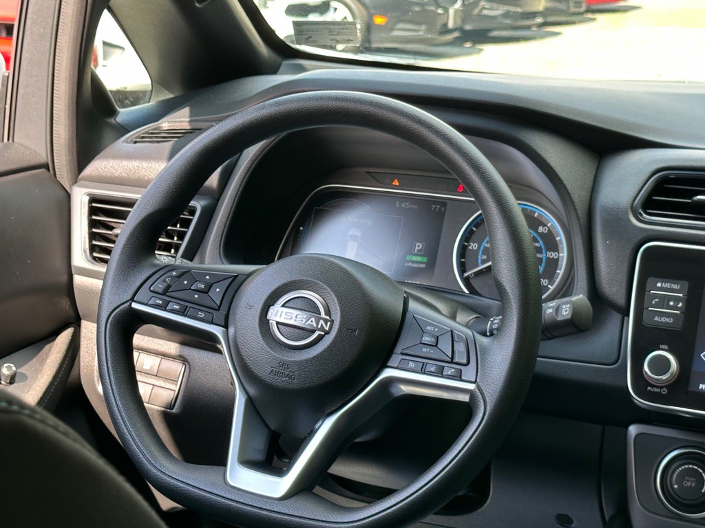 2024 Nissan Leaf Image 26
