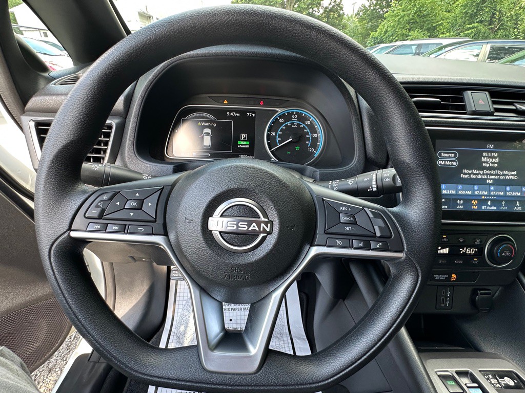 2024 Nissan Leaf Image 38