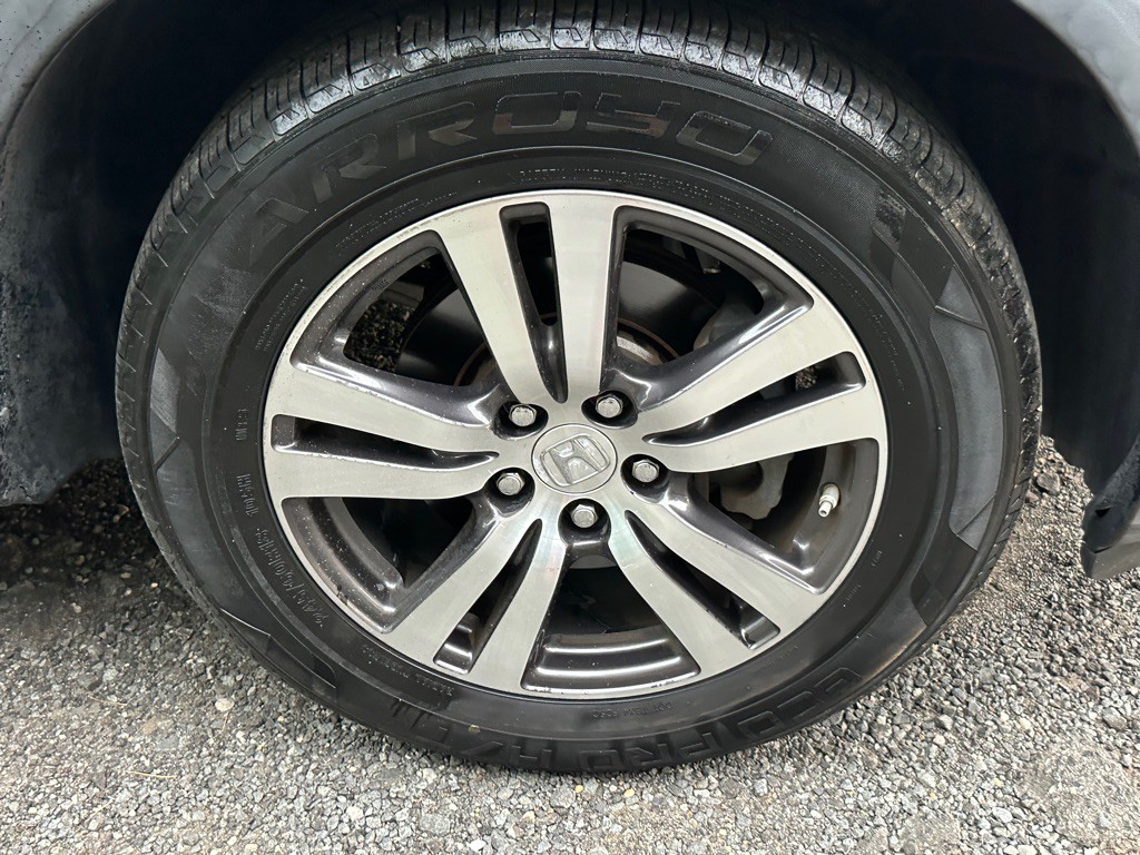 2016 Honda Pilot Image 11