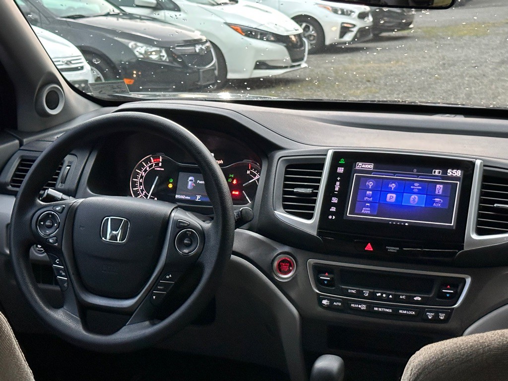2016 Honda Pilot Image 30