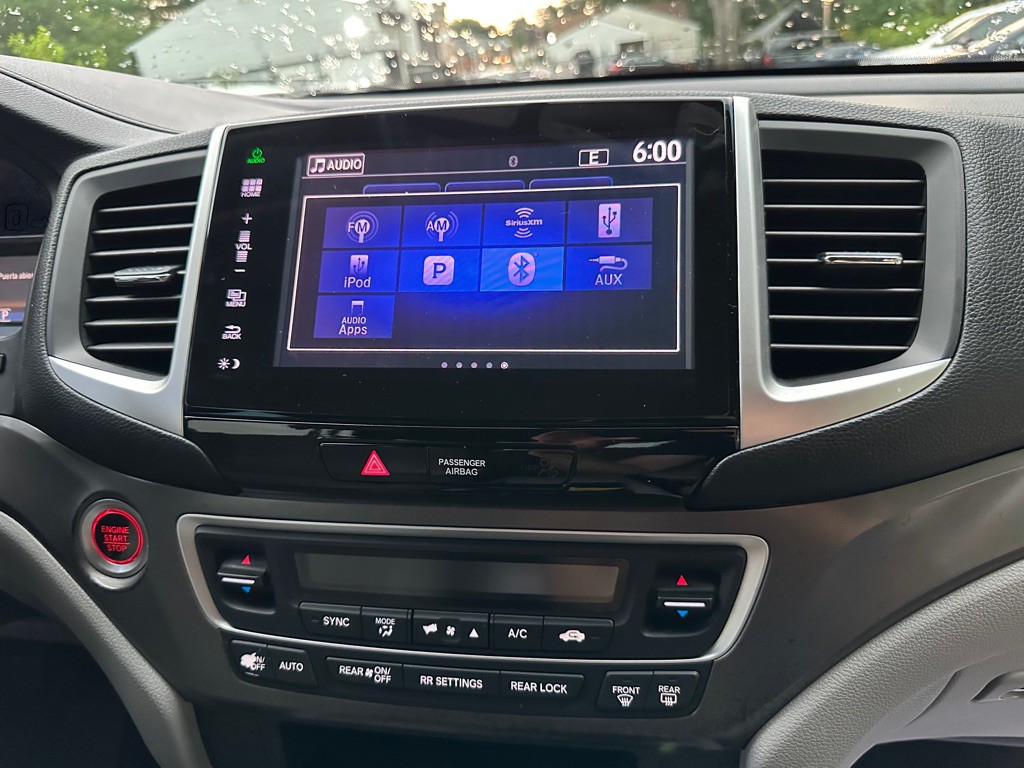2016 Honda Pilot Image 37