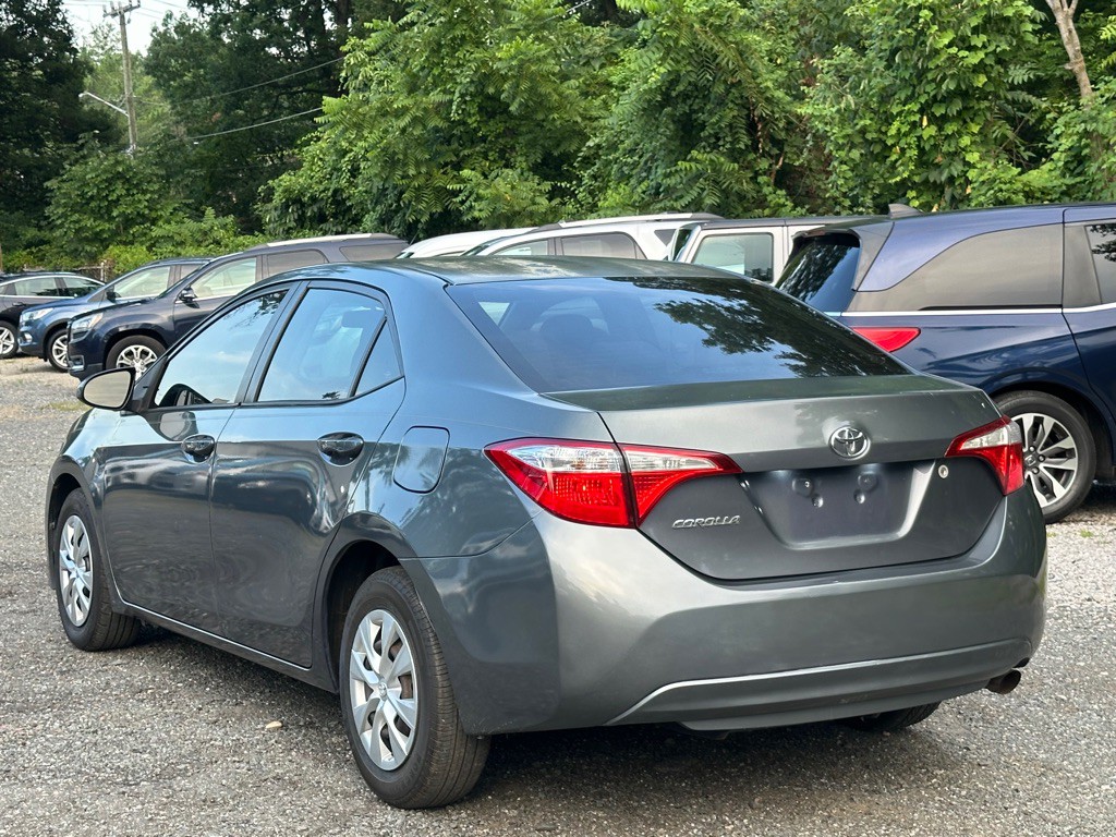 2016 Toyota Corolla Image 5