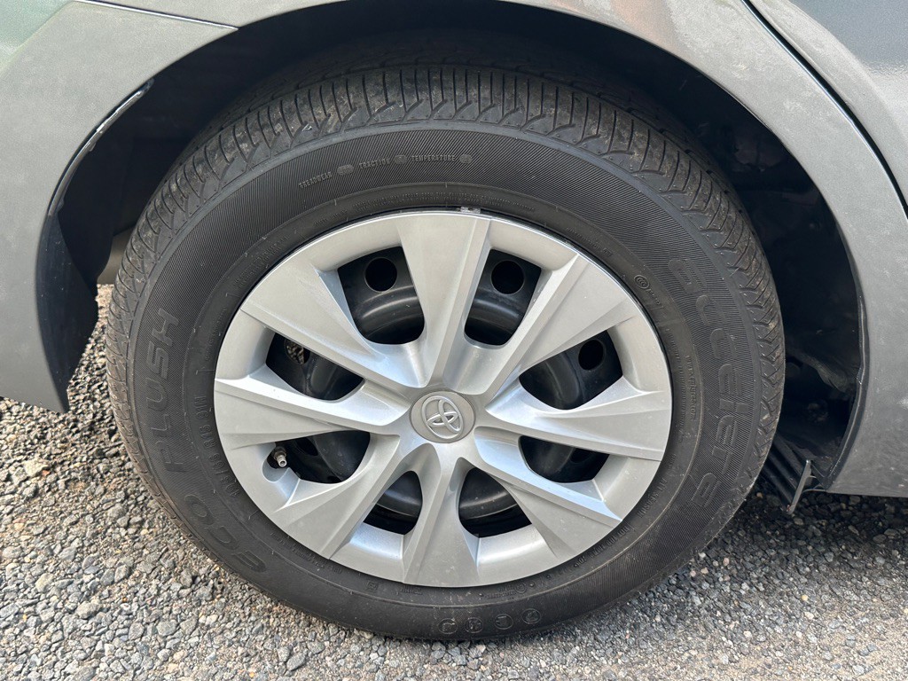 2016 Toyota Corolla Image 10