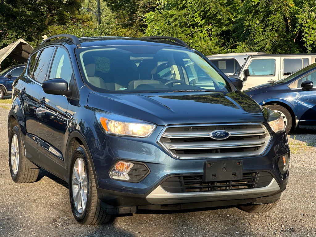 2018 Ford Escape Image 2