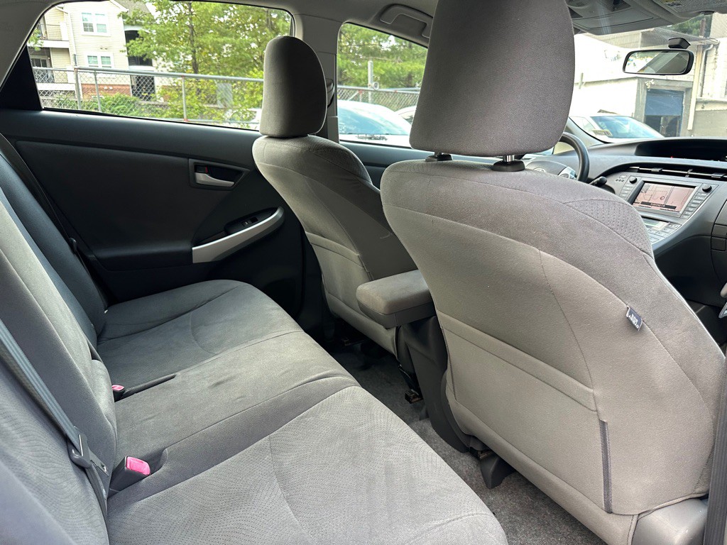2010 Toyota Prius Image 18