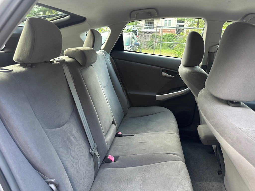 2010 Toyota Prius Image 19