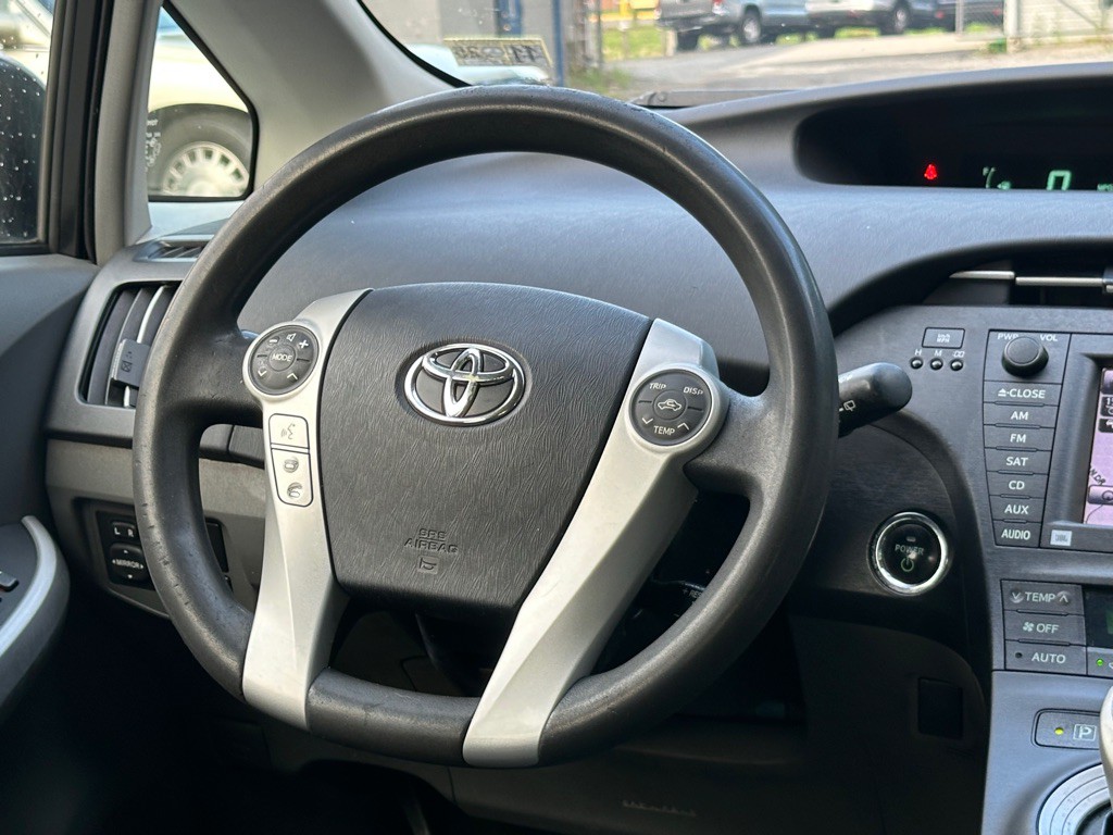 2010 Toyota Prius Image 21
