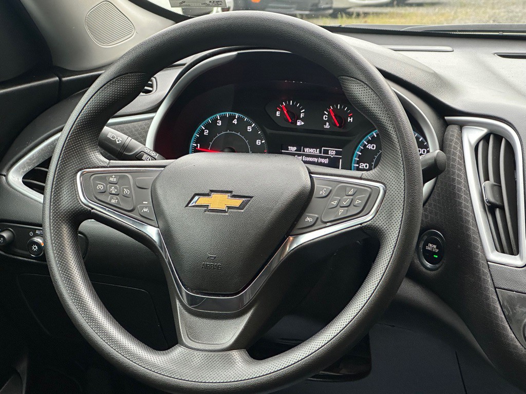 2023 Chevrolet Malibu Image 24