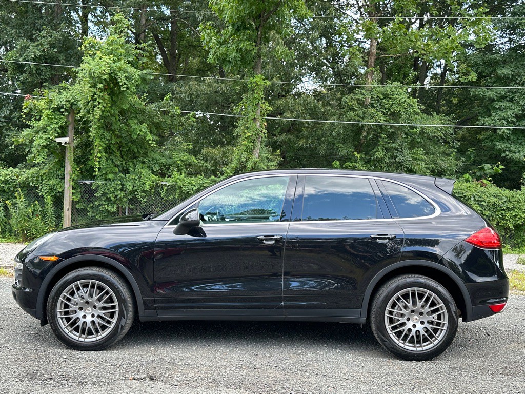 2011 Porsche Cayenne Image 4