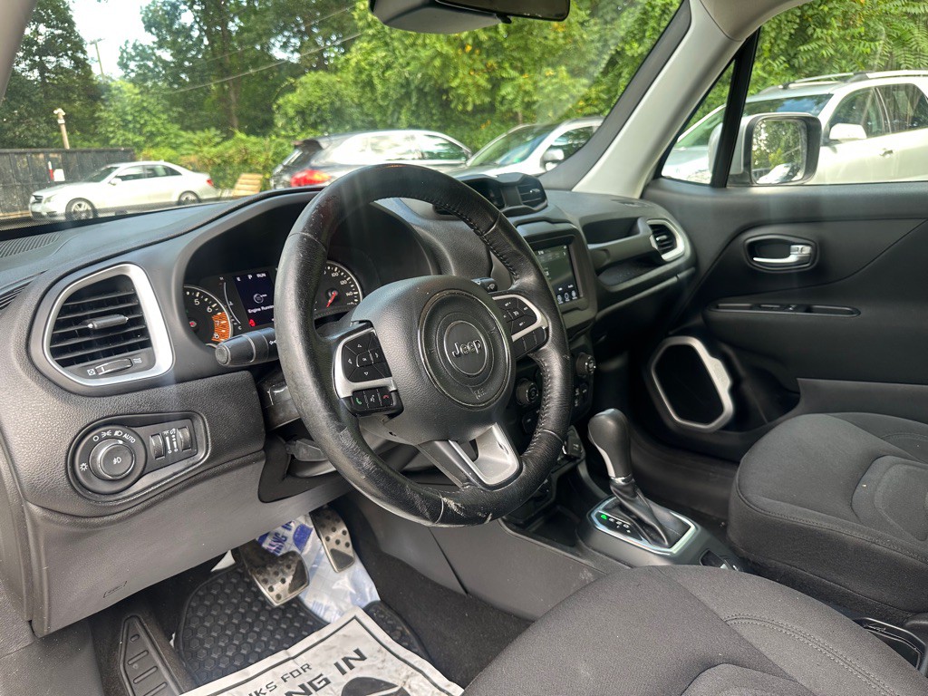 2020 Jeep Renegade Image 13