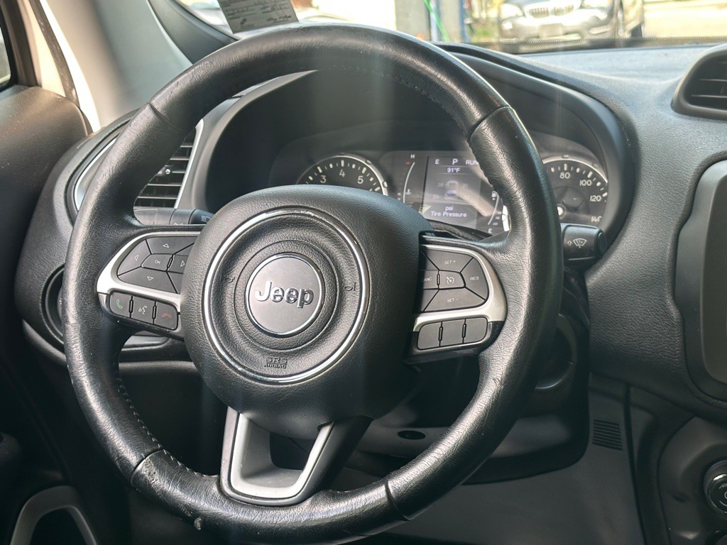 2020 Jeep Renegade Image 24