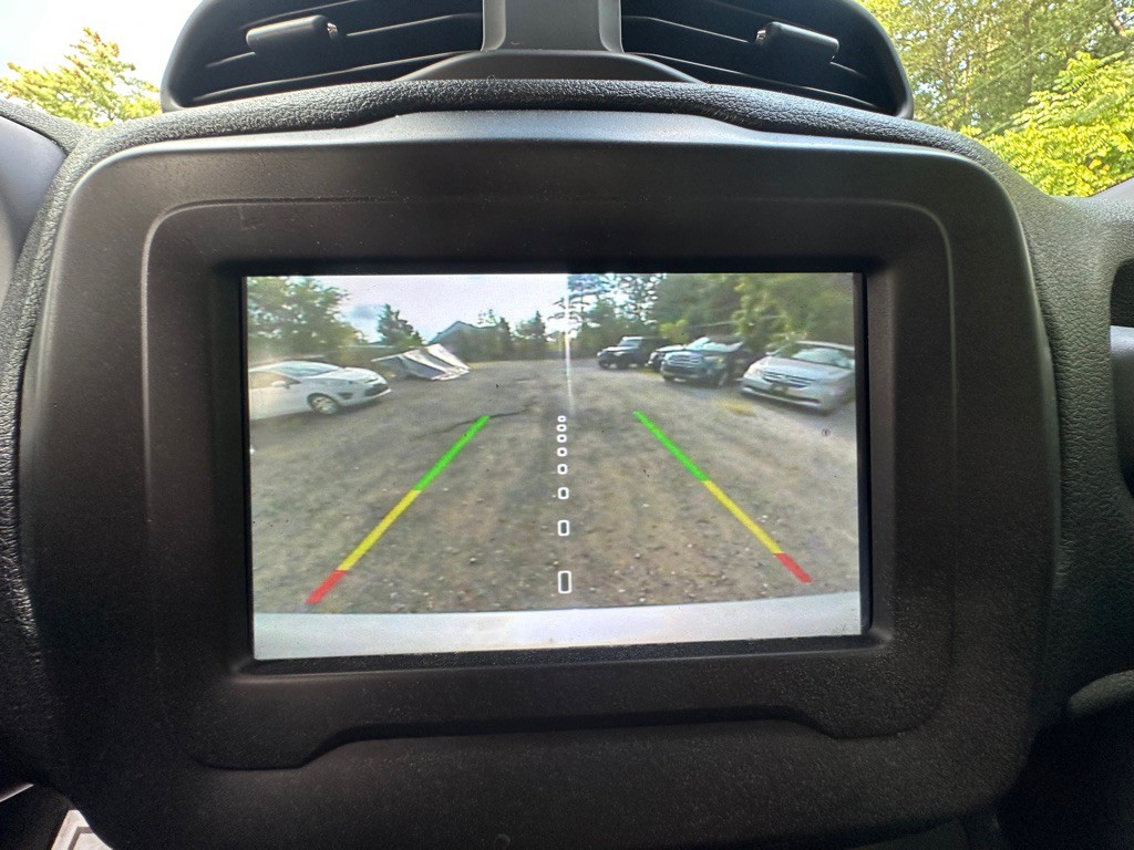 2020 Jeep Renegade Image 32