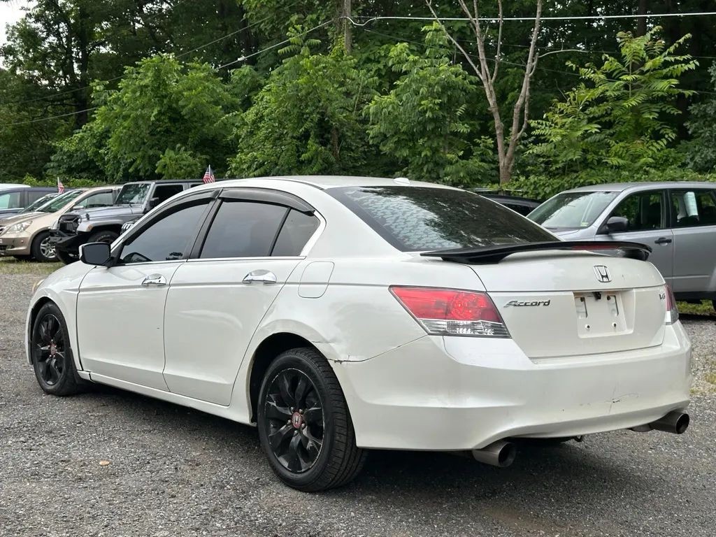 2009 Honda Accord Image 5