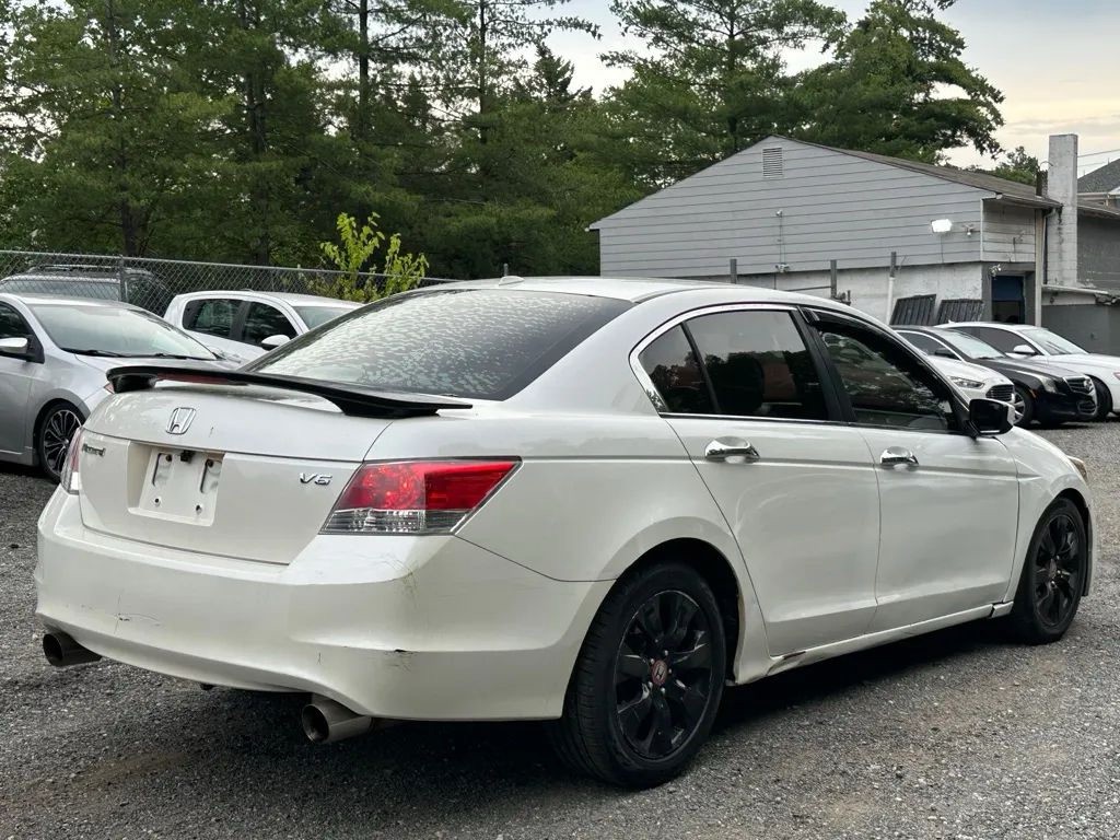 2009 Honda Accord Image 7