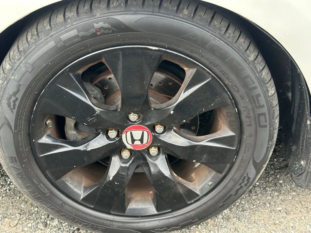 2009 Honda Accord Image 12