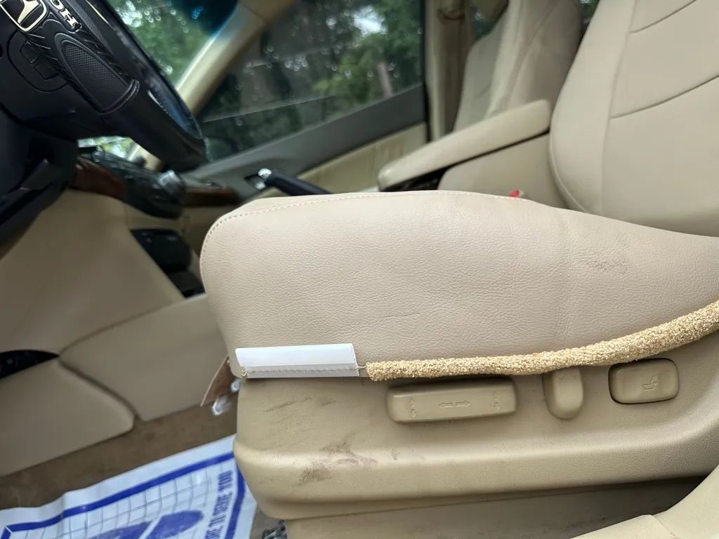 2009 Honda Accord Image 16