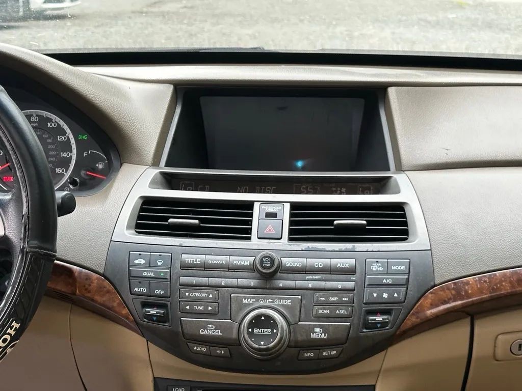 2009 Honda Accord Image 33