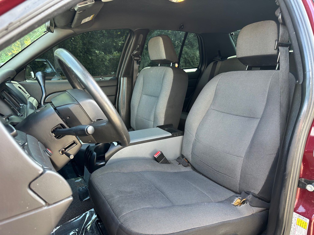2008 Ford Crown Victoria Image 13