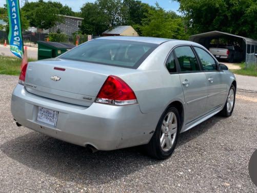 2012 Chevrolet Impala Image 3