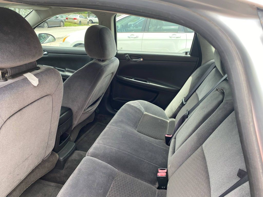 2012 Chevrolet Impala Image 6