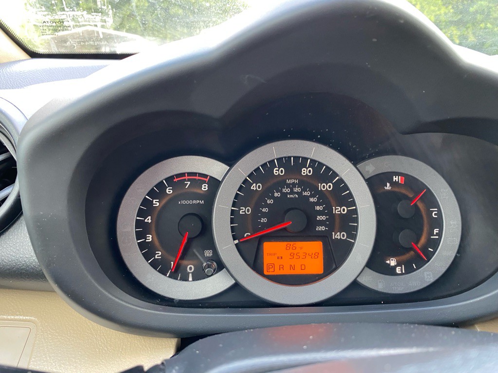 2012 Toyota Rav4 Image 8