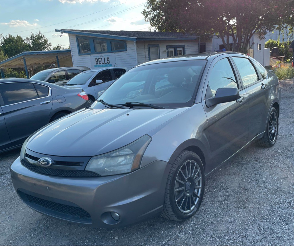 2011 Ford Focus Image 1