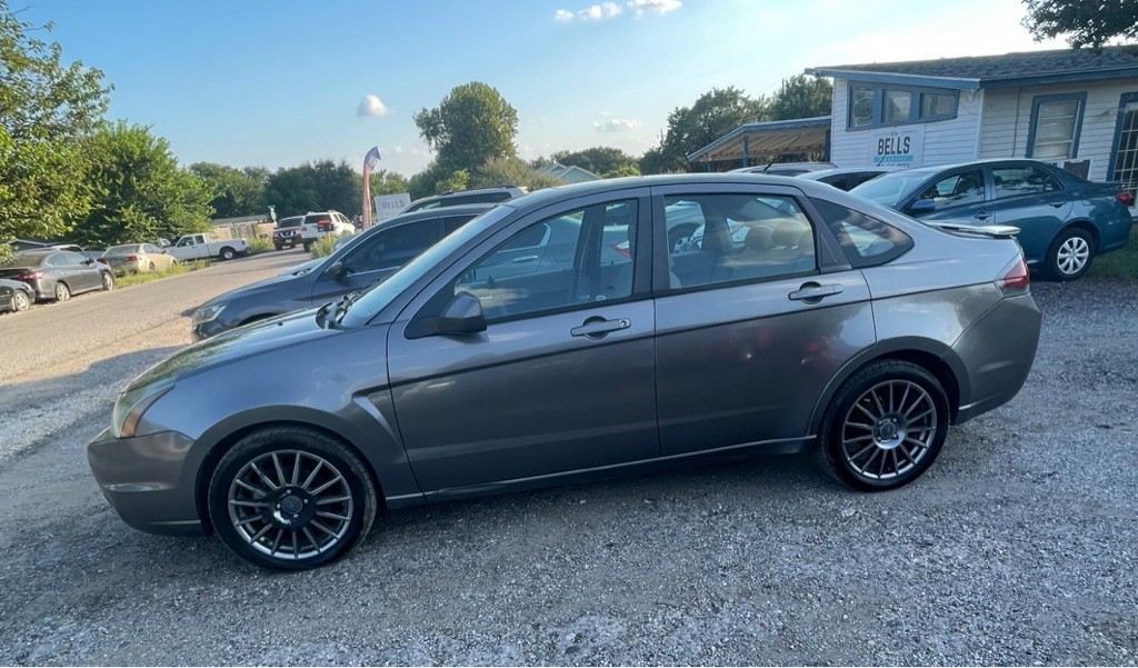 2011 Ford Focus Image 3