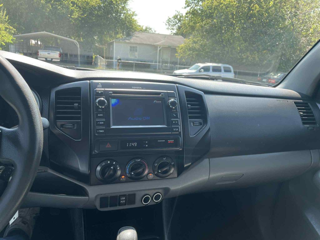 2013 Toyota Tacoma Image 14