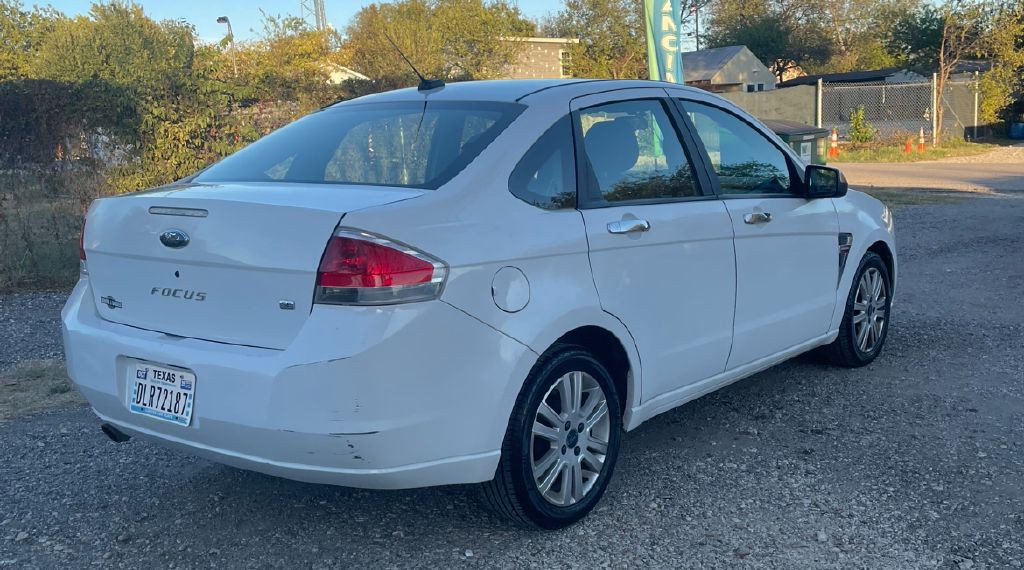2008 Ford Focus Image 6