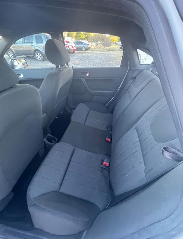 2008 Ford Focus Image 11