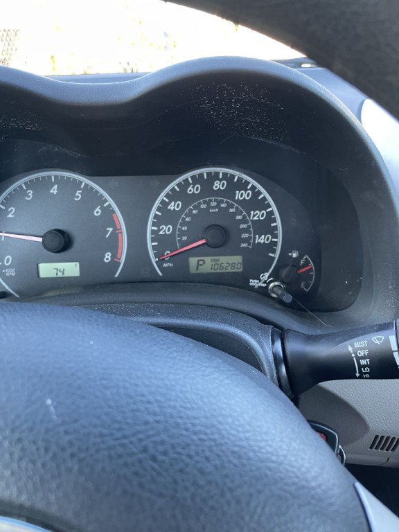 2013 Toyota Corolla Image 11