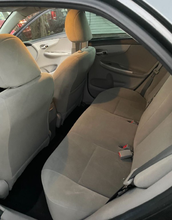 2012 Toyota Corolla Image 14