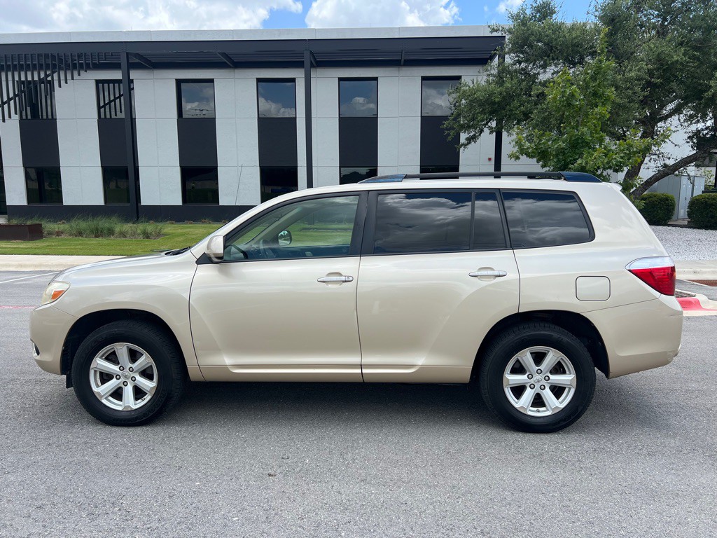 2008 Toyota Highlander Image 2