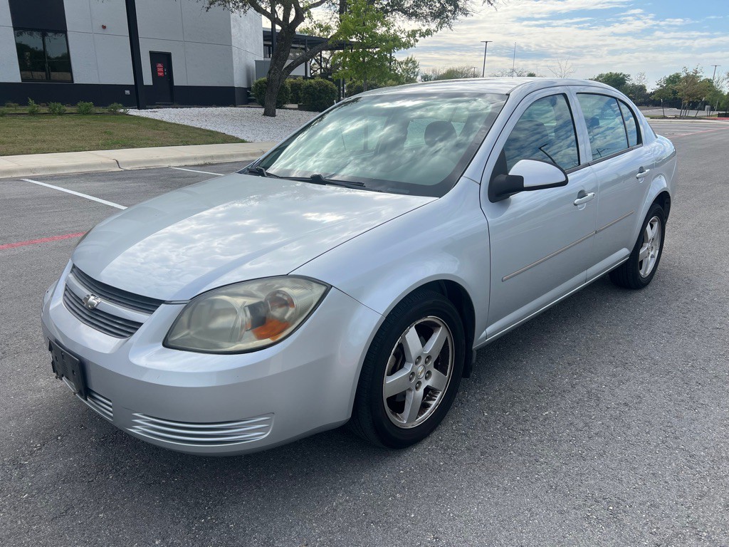 2010 Chevrolet Cobalt Image 1