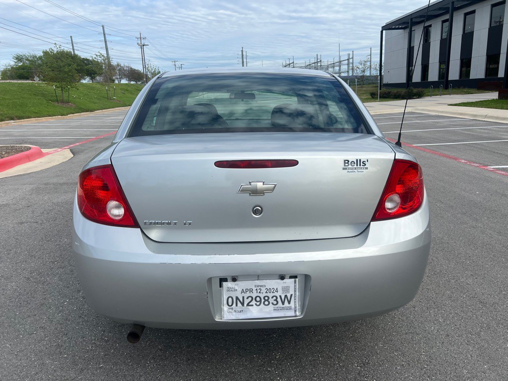 2010 Chevrolet Cobalt Image 4